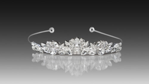 3699 Headpiece Anja's Dream