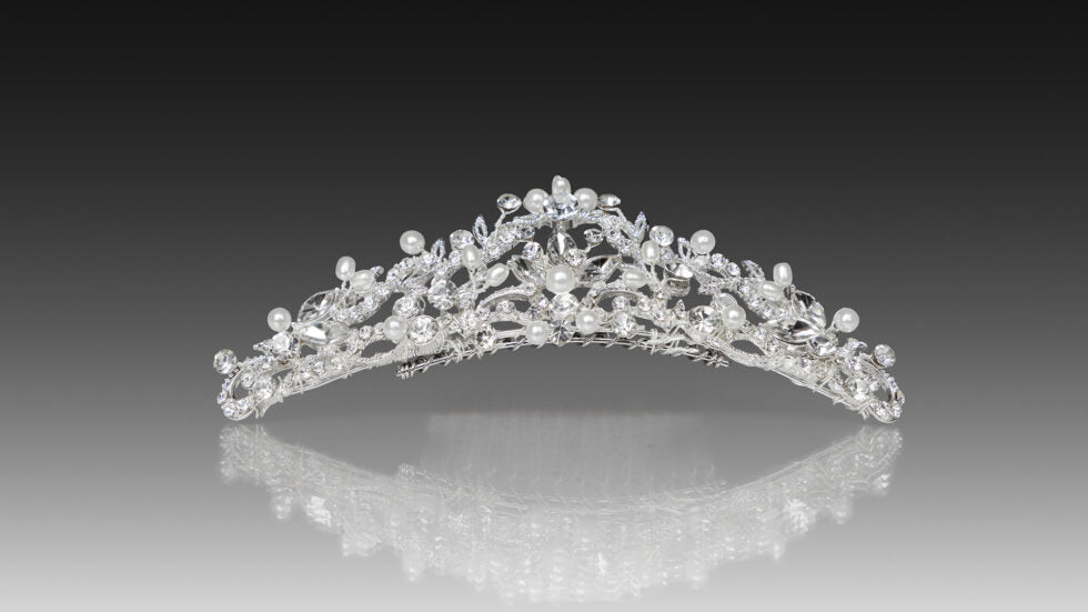 3701 Headpiece Anja's Dream