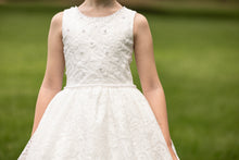 19417 MACIS Designs Communion / Flower Girl Dress IN STOCK NOW SIZE 6