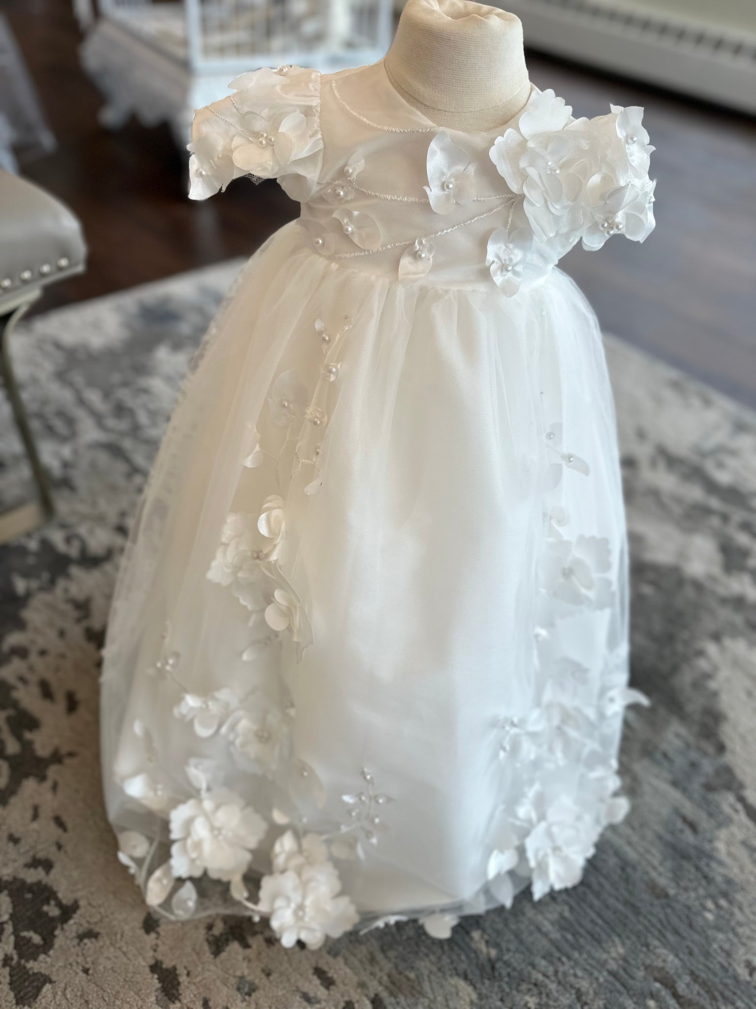 macis design dresses Big Leaf Design Lace Cap Slv Beaded Waist Dress 10X measures like a size 12 MACIS DESIGNS CH294 Christening Dress