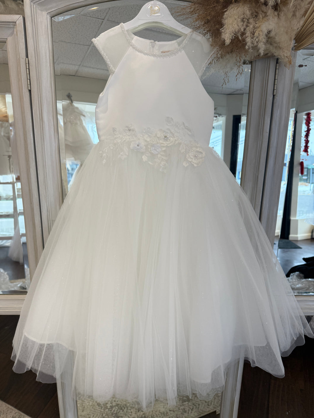 princess daliana communion dress Z24302 Flower Girl/ SIZE 6,8, & 8X – Tutu Spoiled Elana Kattan | MELISSA The Princess communion dress Beach26 Color:White Medallion Lace