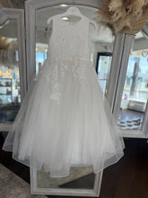 Z25002 PRINCESS DALIANA FLOWER GIRL/COMMUNION DRESS SIZE 6 & 7