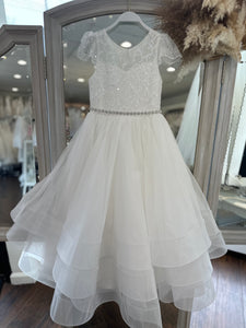 SK24 Teter Warm Communion Dress 2025