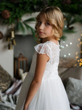 SK22 NADIA Teter Warm Communion Dress 2026 SIZE 6,7 AND 8