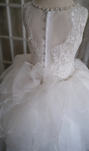 TABITHA Couture Communion Dress - Christie Helene 2024 SAMPLE SIZE 8