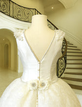 CHARLIE COUTURE Communion Dress - Christie Helene COMMUNION 2026 SAMPLE SIZE 7 IN STOCK